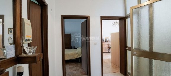 5 rooms Apartment in Reggio Emilia, Italy No. 162452 18
