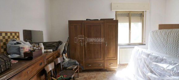 5 rooms Apartment in Reggio Emilia, Italy No. 162452 15