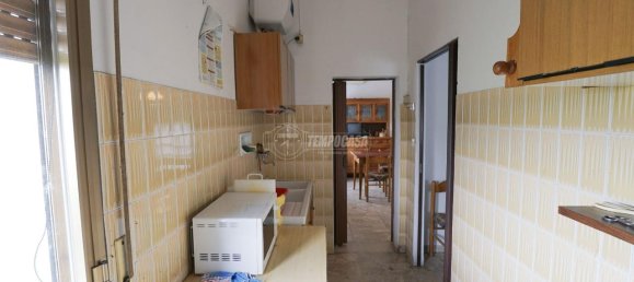 5 rooms Apartment in Reggio Emilia, Italy No. 162452 7