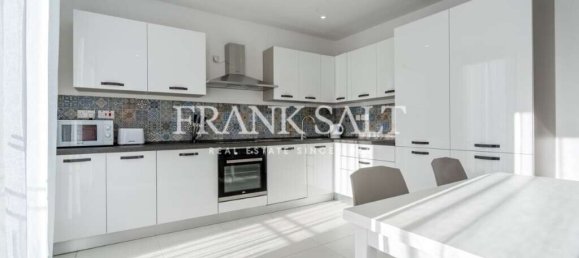 1 غرف نوم شقة في Ta' Xbiex, Malta رقم 4715 2