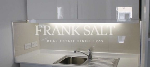 33m² Office in Birkirkara, Malta No. 12820 6