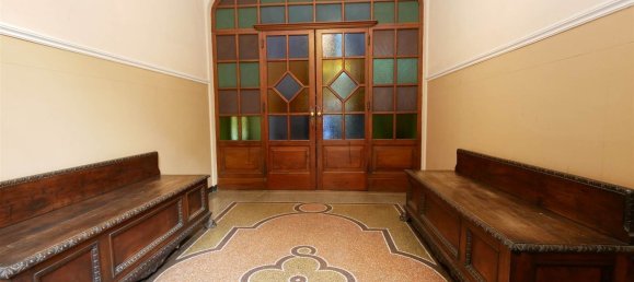 9 rooms Apartment in Novi Ligure, Italy No. 81494 7