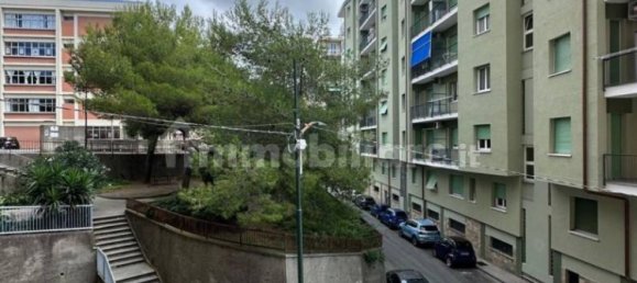 Apartamento T2 em Genoa, Italy N.º 372866 16