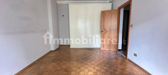 Apartamento T2 em Genoa, Italy N.º 372866 22