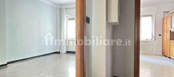 Apartamento T2 em Genoa, Italy N.º 372866 24