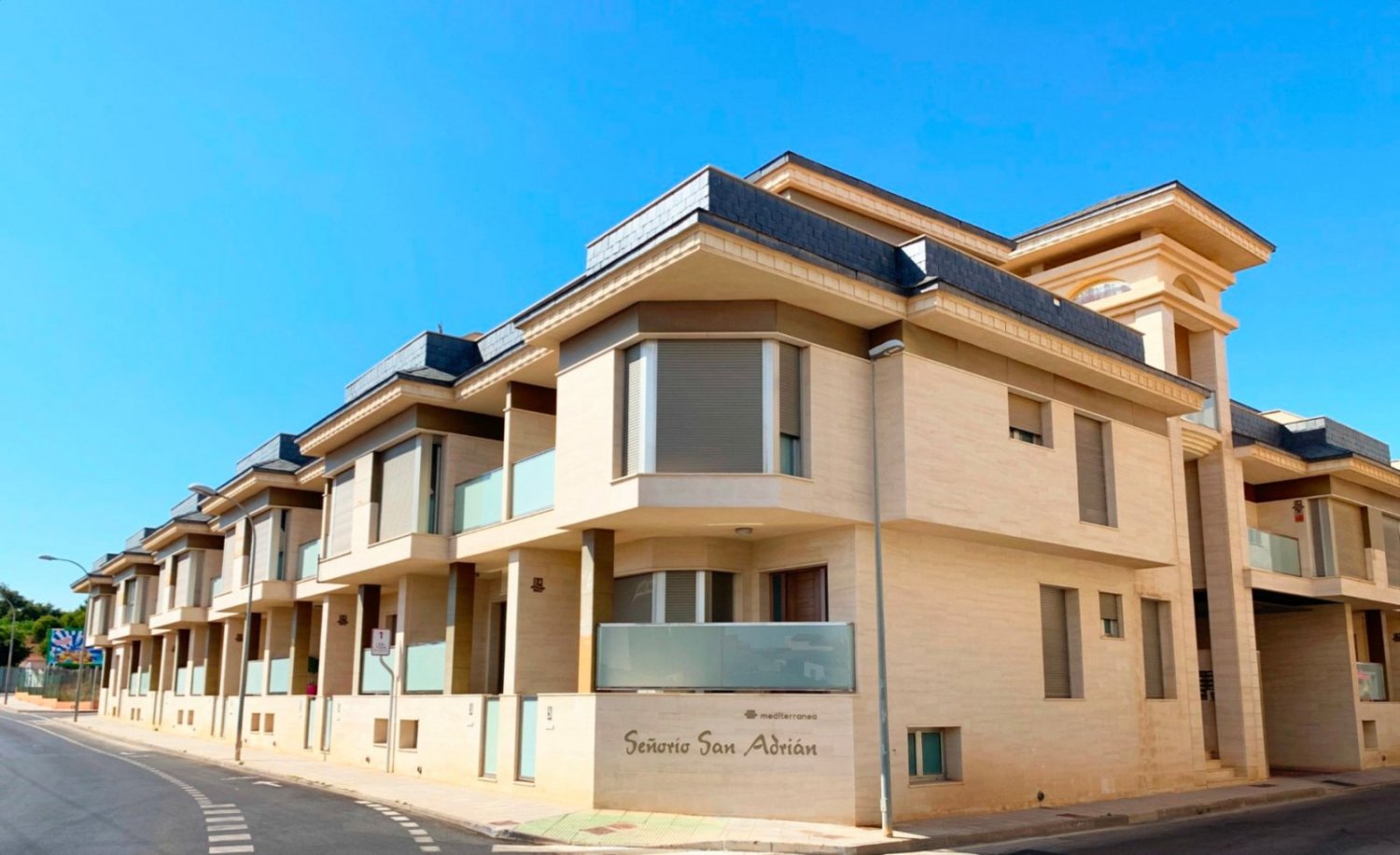 3 bedrooms Townhouse in Pilar de la Horadada, Spain No. 285459