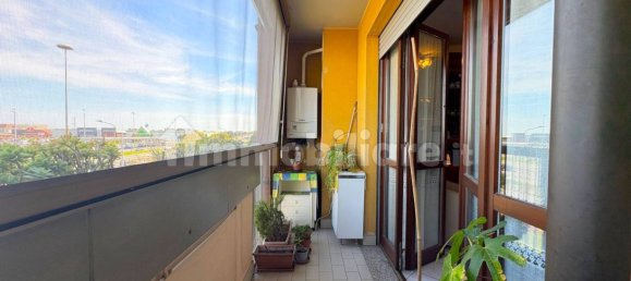 Apartamento de 1 dormitorio en Rozzano, Italy No. 338784 9