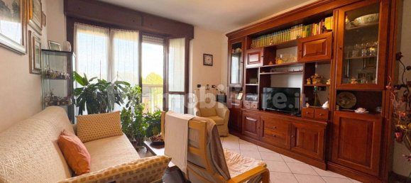 Apartamento de 1 dormitorio en Rozzano, Italy No. 338784 5