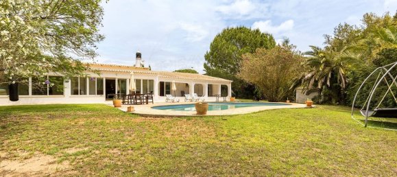 5 Schlafzimmer Haus in Alvor, Portugal, Nr. 21470 4