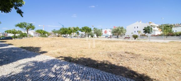 807m² Land in Loule, Portugal No. 105373 7