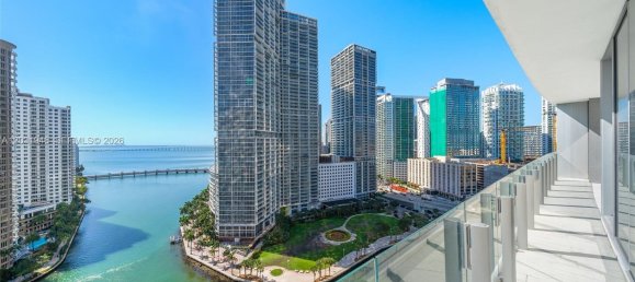 4 dormitorios propiedad comercial en venta en Miami, Miami-Dade, Florida, USA № 614984 27