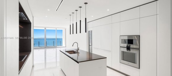 4 dormitorios propiedad comercial en venta en Miami, Miami-Dade, Florida, USA № 614984 20