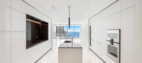4 dormitorios propiedad comercial en venta en Miami, Miami-Dade, Florida, USA № 614984 21