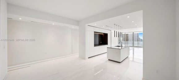 4 dormitorios propiedad comercial en venta en Miami, Miami-Dade, Florida, USA № 614984 12