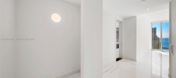 4 dormitorios propiedad comercial en venta en Miami, Miami-Dade, Florida, USA № 614984 7