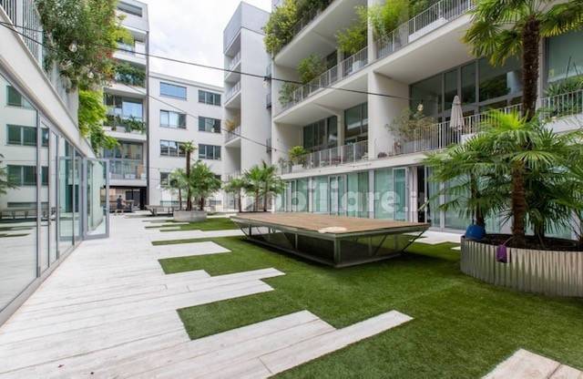 2 bedrooms Apartment in Milan, Italy No. 320004