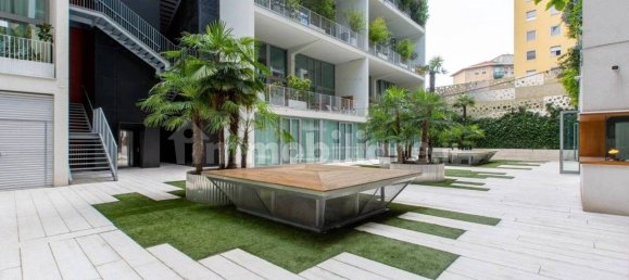 Квартира с 2 спальнями в Милан, Италия № 320004 3