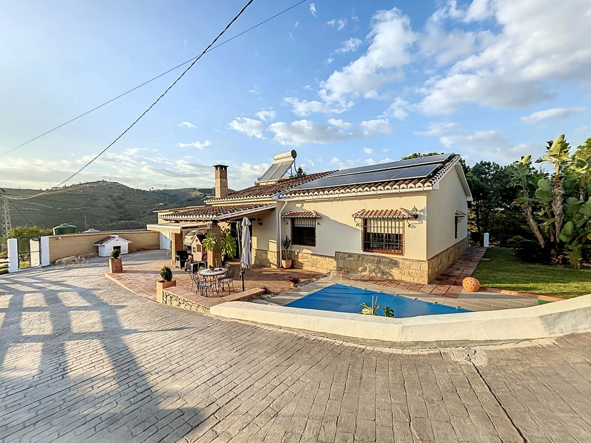 3 bedrooms House in El Morche, Spain No. 130422