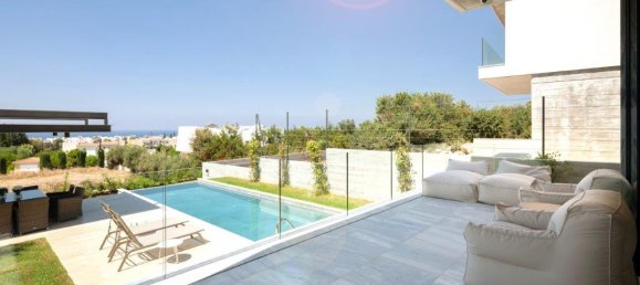 4 bedrooms Villa in Paphos, Cyprus No. 10252 5