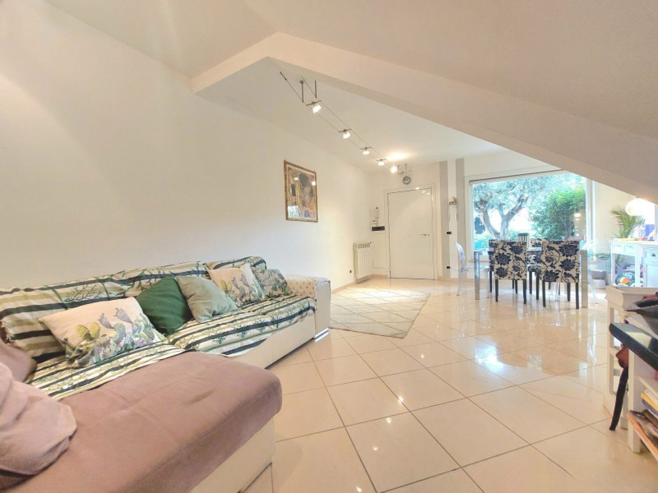 3غرفة منزل ذو طابقين في Rome, Italy رقم 196158