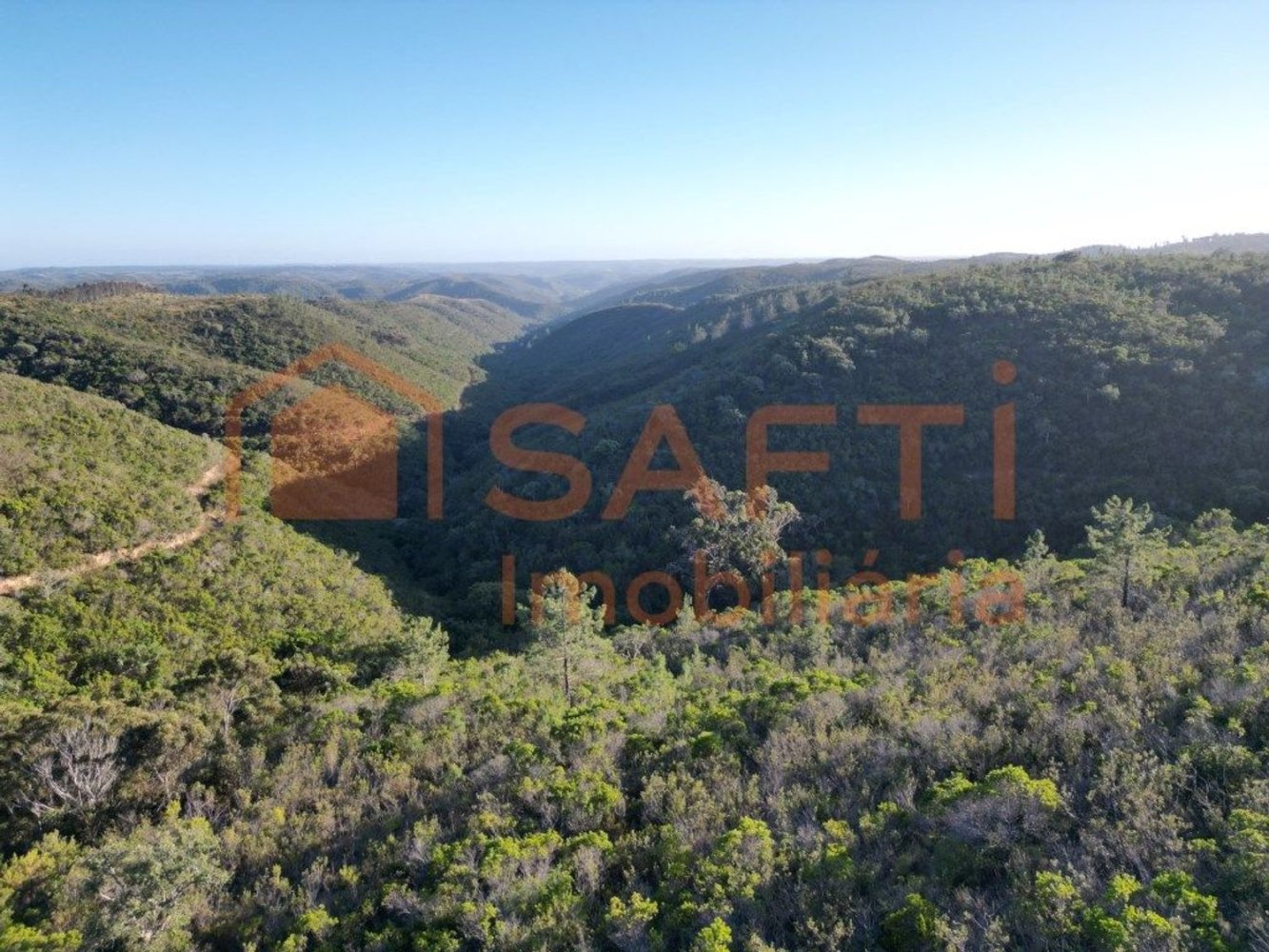 2760000m² Land in Bordeira, Portugal No. 62937