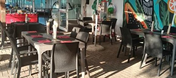 80m² Commercial property in Campolongo Maggiore, Italy No. 270422 2