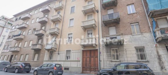 1 bedroom Apartment in Turin, Italy No. 315087 24