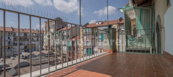 1 bedroom Apartment in Turin, Italy No. 315087 3