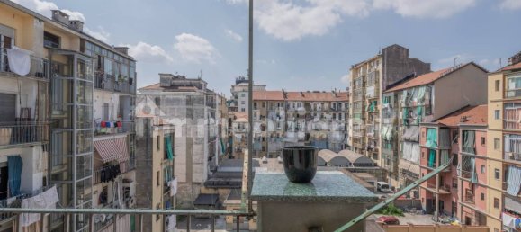1 bedroom Apartment in Turin, Italy No. 315087 6