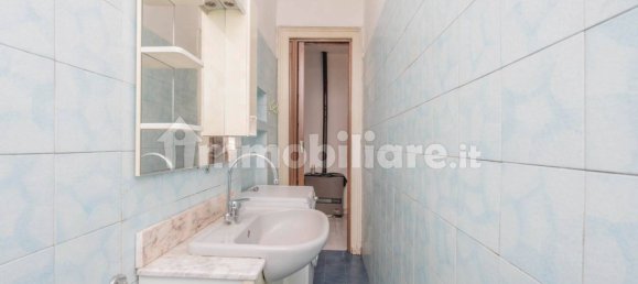 1 bedroom Apartment in Turin, Italy No. 315087 16