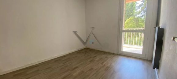 Apartamento de 2 dormitorios en Montelimar, France No. 302995 5