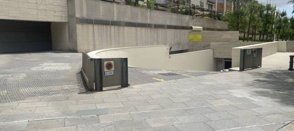 10m² Parking in Barcelona, Spain No. 81266 4