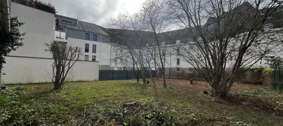 2 bedrooms House in Tours, France No. 75647 3