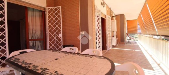 3 Schlafzimmer Wohnung in Pomezia, Italy, Nr. 375444 30