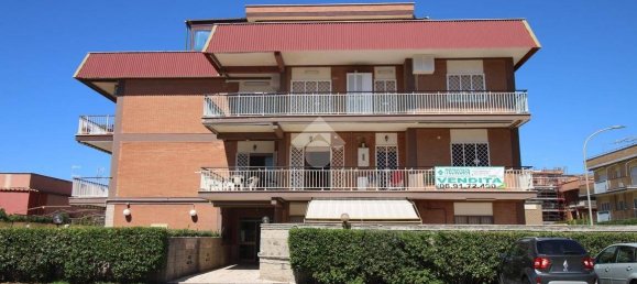 3 Schlafzimmer Wohnung in Pomezia, Italy, Nr. 375444 39