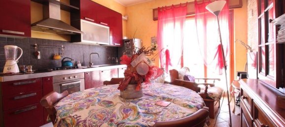 3 Schlafzimmer Wohnung in Pomezia, Italy, Nr. 375444 11