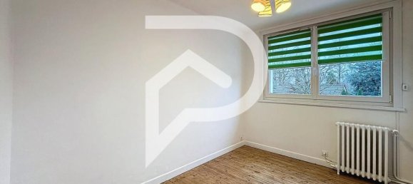 3 bedrooms House in Quievrechain, France No. 262734 4