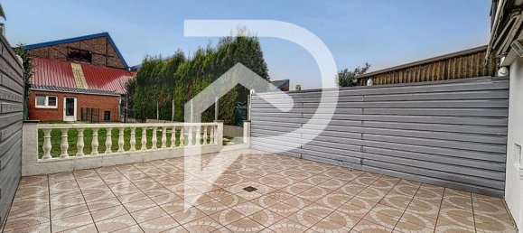 3 bedrooms House in Quievrechain, France No. 262734 5