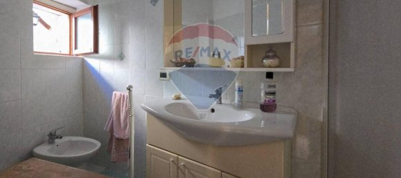 Дом с 13 комнатами в Буккьянико, Италия № 102514 26