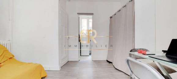 Studio in Clichy, France No. 163664 11