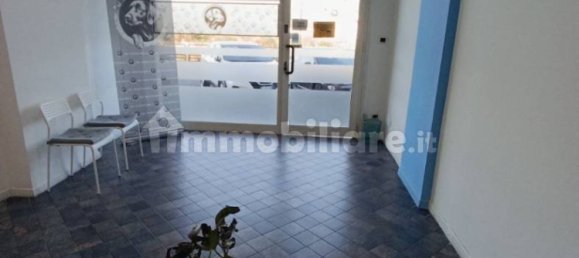 2 rooms Commercial property in Rome, Italy No. 34506 8