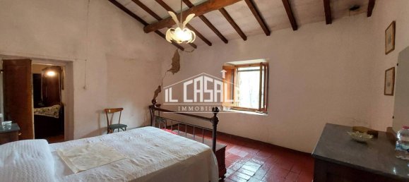 Casa de 5 dormitorios en Vicchio, Italy No. 154064 14