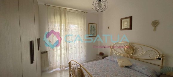 Квартира с 3 комнатами в Читта Сант Анджело, Италия № 150613 6