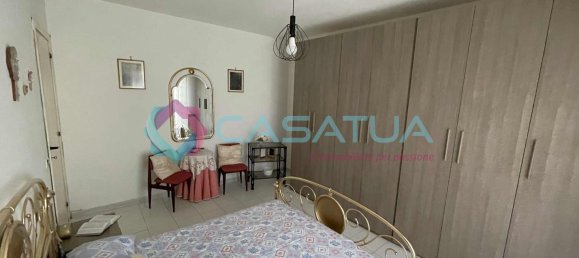 Квартира с 3 комнатами в Читта Сант Анджело, Италия № 150613 5