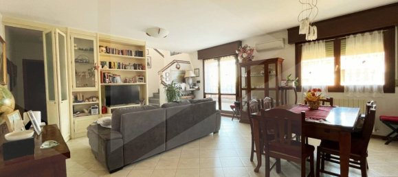 3 bedrooms Penthouse in Casalecchio di Reno, Italy No. 31021 8