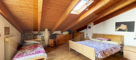 3 bedrooms Penthouse in Casalecchio di Reno, Italy No. 31021 38