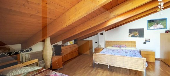 3 bedrooms Penthouse in Casalecchio di Reno, Italy No. 31021 40