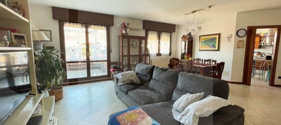3 bedrooms Penthouse in Casalecchio di Reno, Italy No. 31021 2