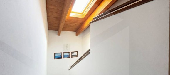 3 bedrooms Penthouse in Casalecchio di Reno, Italy No. 31021 36