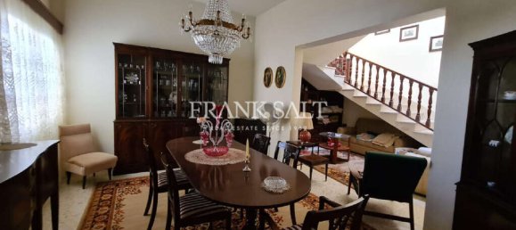 4 Schlafzimmer Haus in Victoria, Malta, Nr. 575 2